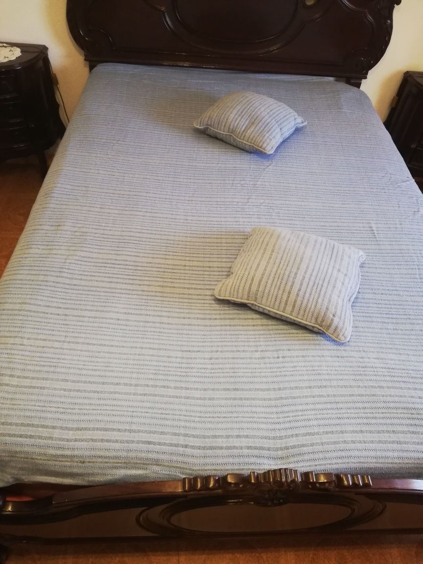 Colcha azul para cama de casal