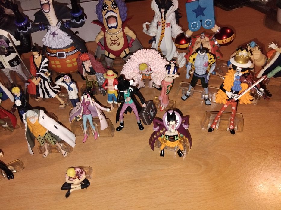 Coleção de bonecos  one piece completa