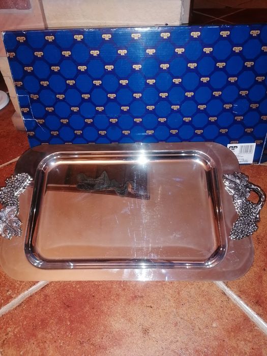 Piękna taca na owoce, ciasta