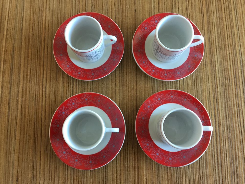 Conjunto de 4 chávenas de café marca Kasa