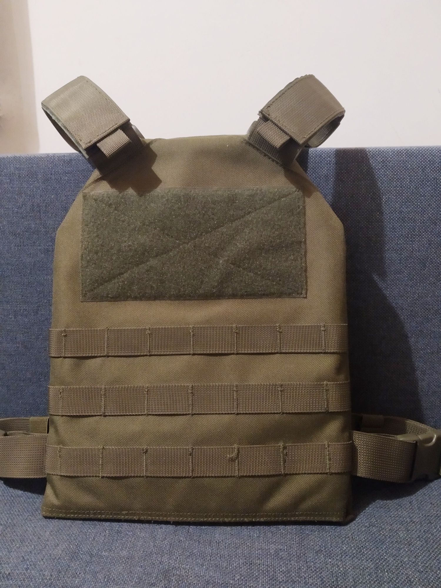 Zestaw kamizelka plate carrier 8fields + maska stalker + kabura mc