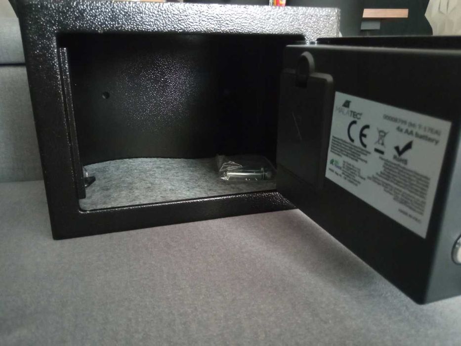 NOWY Sejf Domowy Elektroniczny Szyfr Kod + Klucz Kasa Pancerna XL