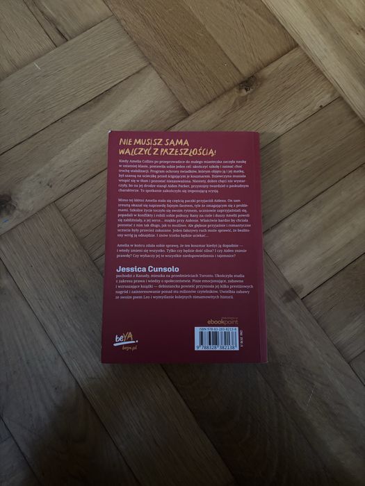 ksiazka pt. she’s with me