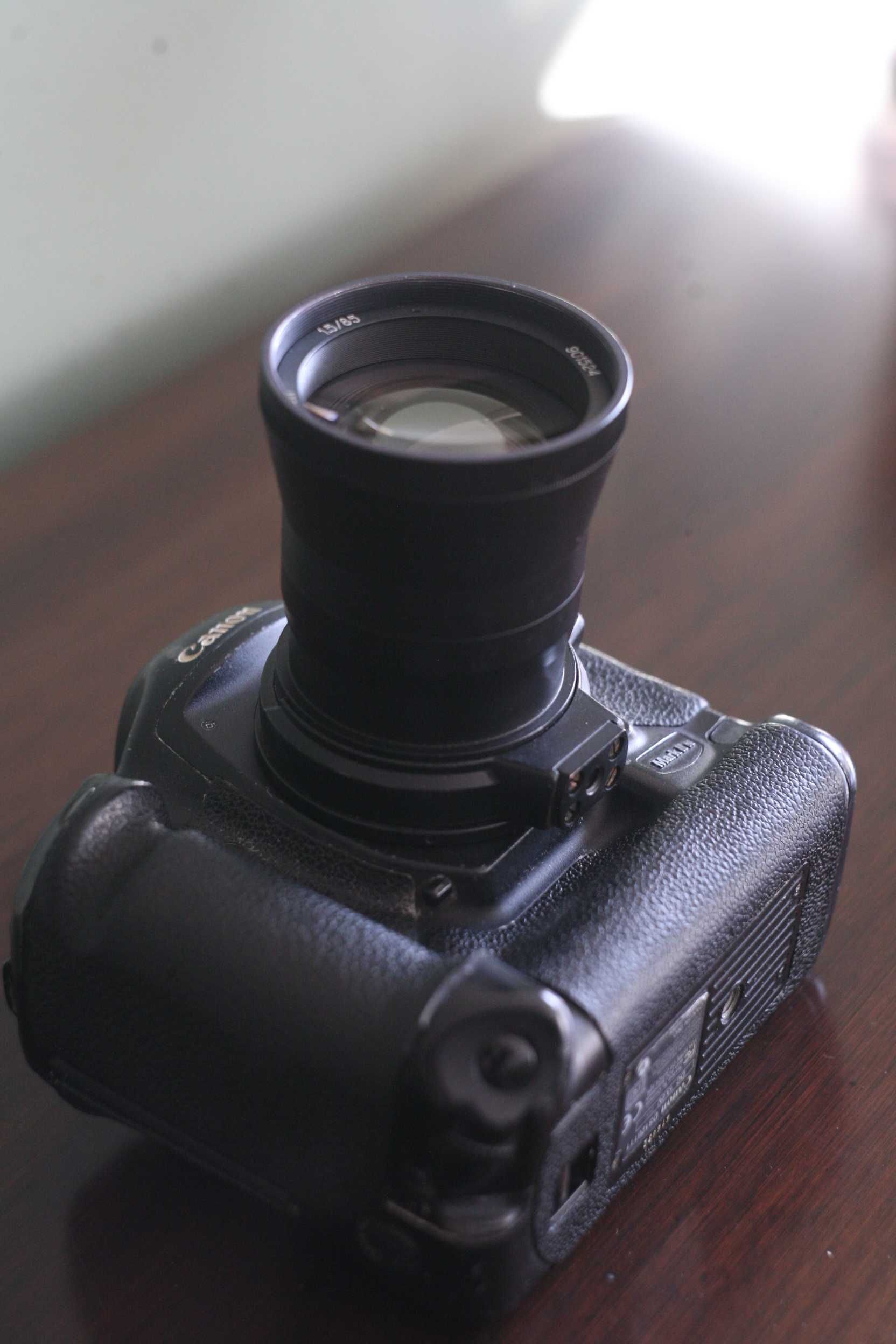 Cyklop 85 H3T-1 f/1.5 85mm M42 Swirly Bokeh jak Helios 40