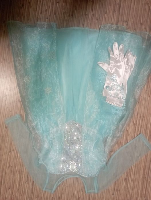 Платья праздничные новогодние для девочки