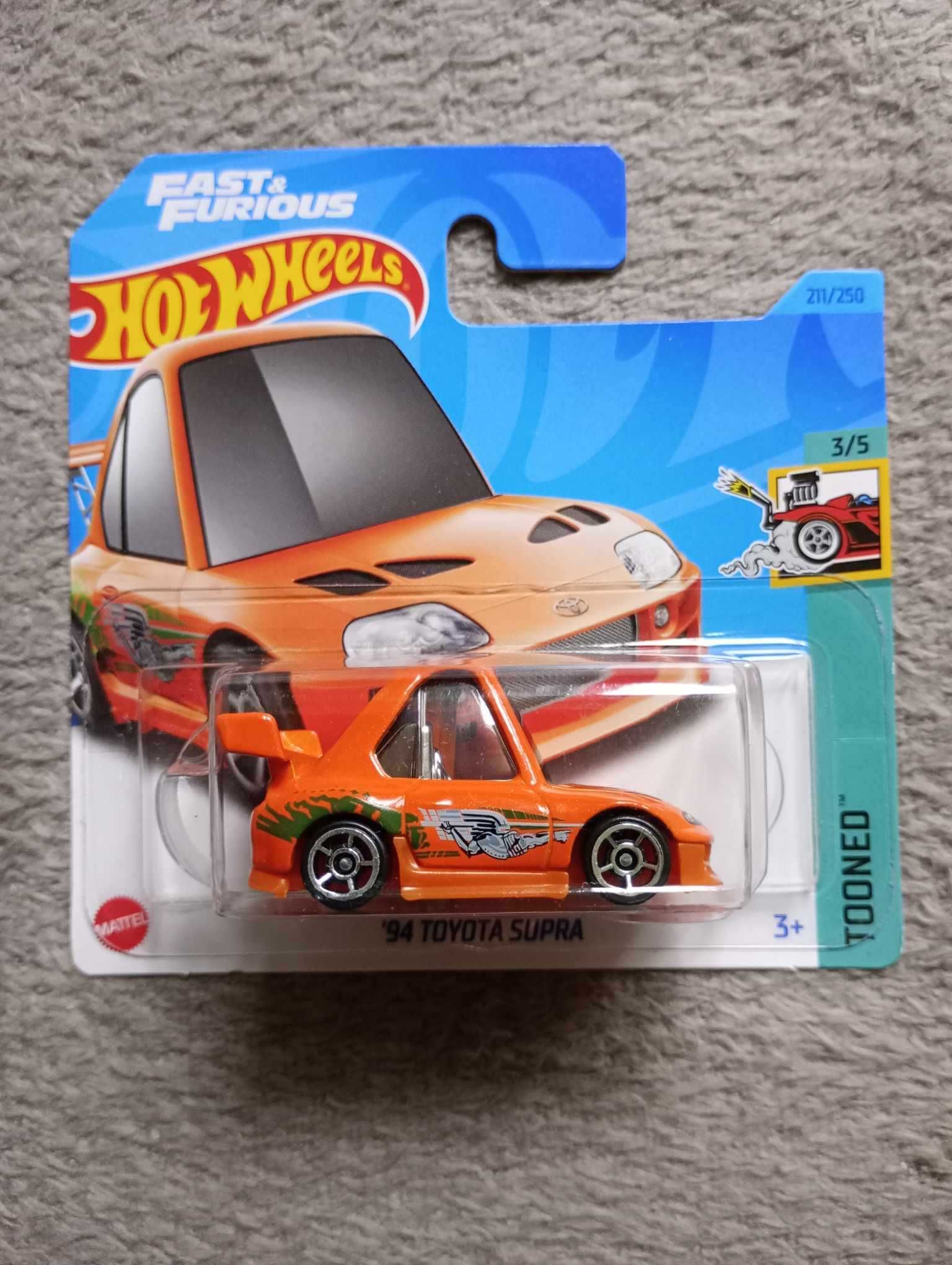 Hot wheels '94 TOYOTA SUPRA tooned Fast and furious model resorak