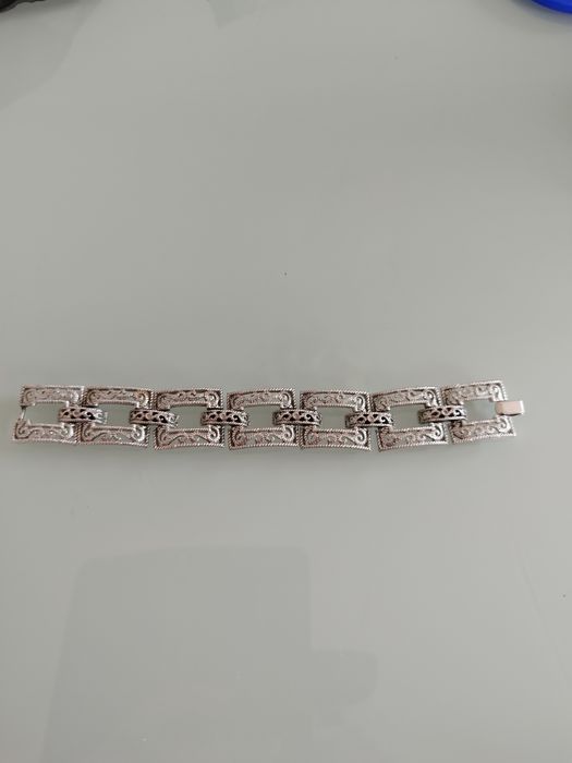 linda pulseira Trifari vintage