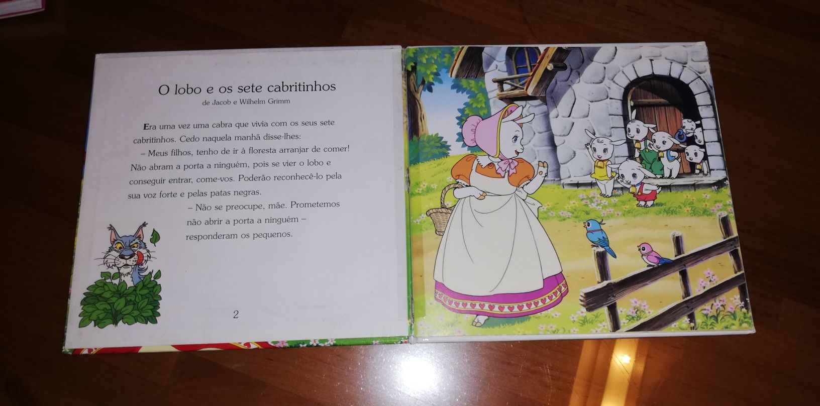 Livro "O Lobo e os sete cabritinhos"