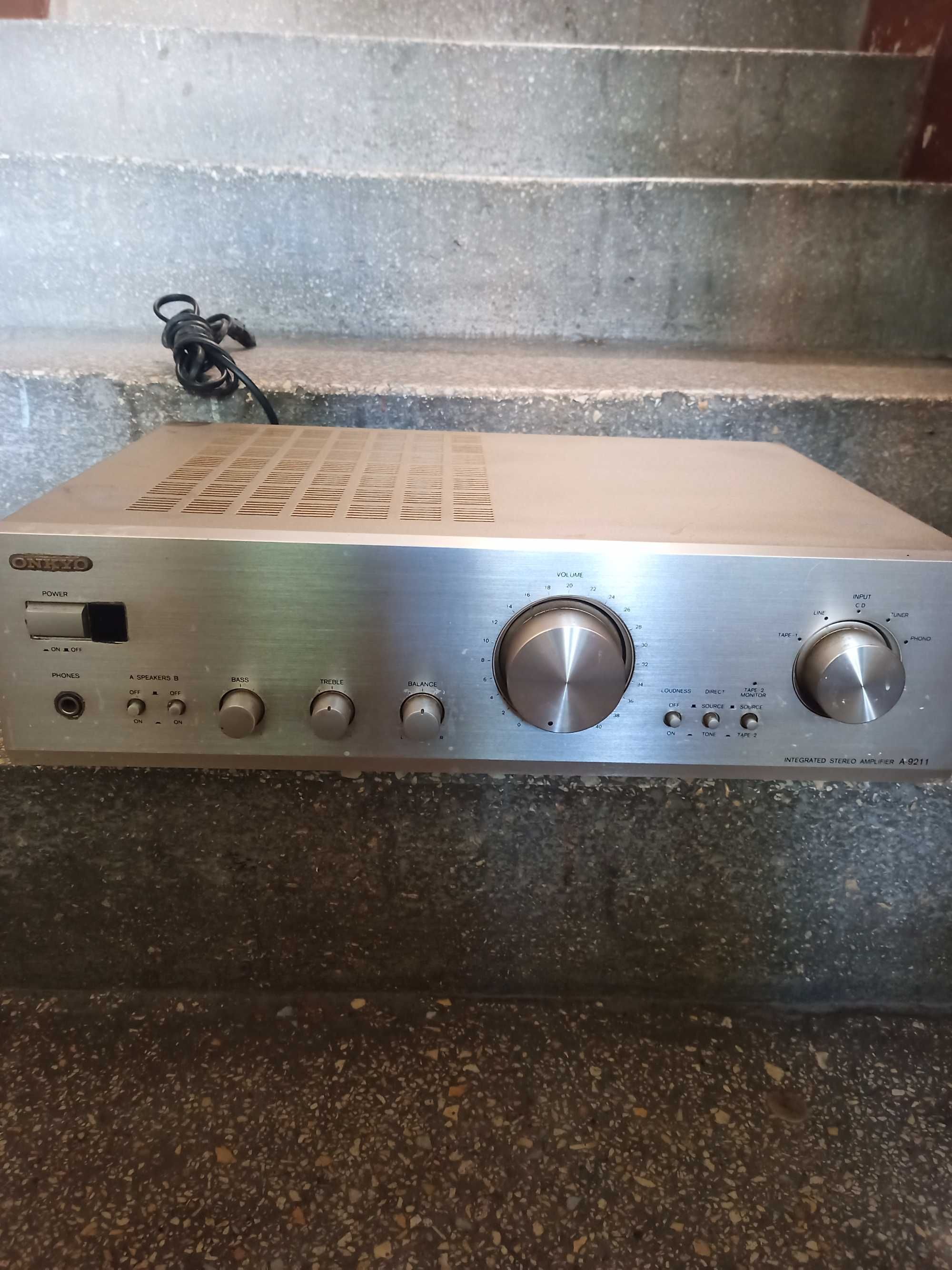 wzmacniacz i tuner onkyo