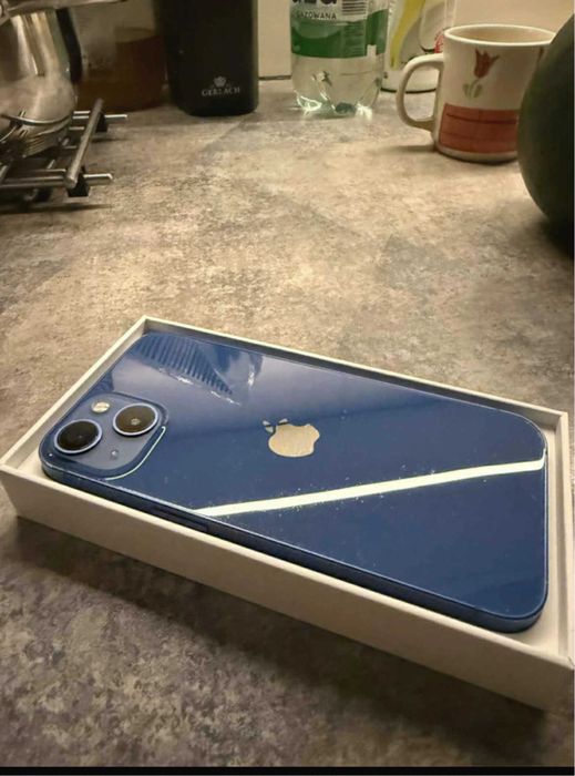Iphone 13 idealny stan