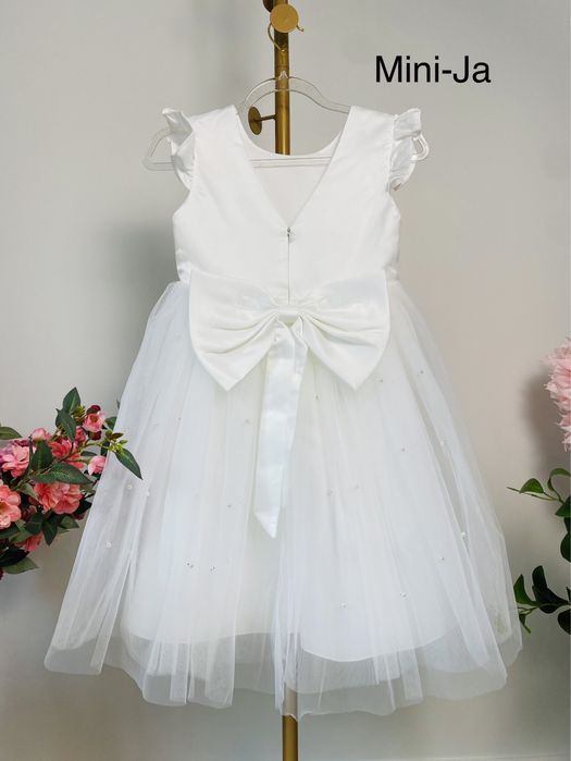 Biała tiulowa sukienka idelana na bal/wesele/strój Aniołka roz 9 lat