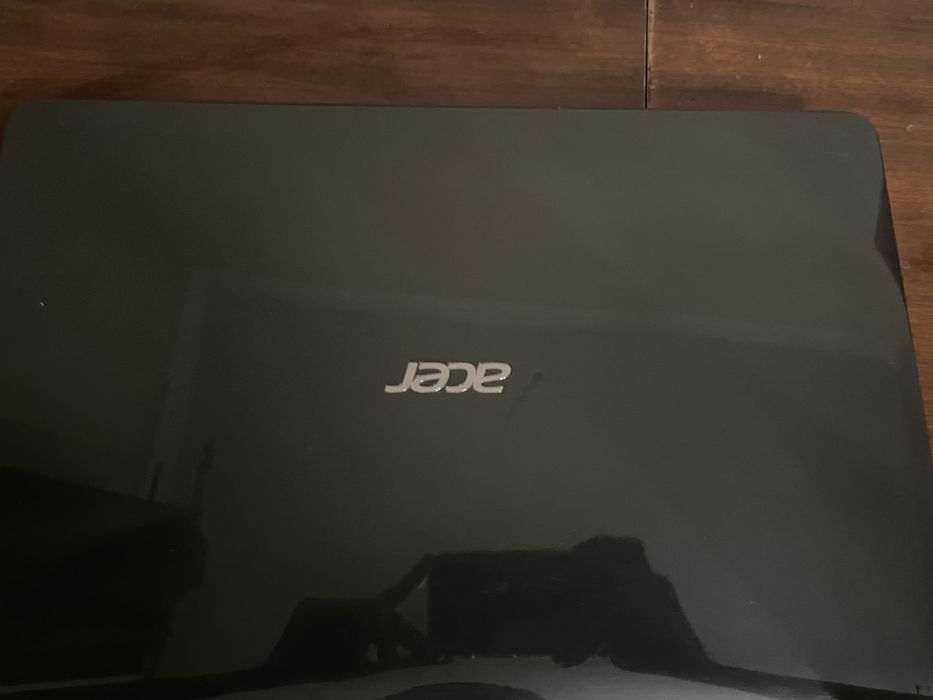 Продається ноутбук acer aspire e1-531