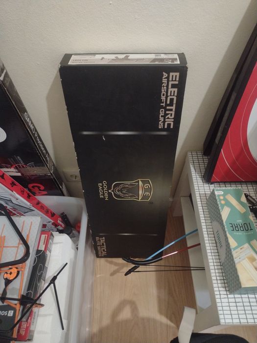 Réplica airsoft Golden Eagle