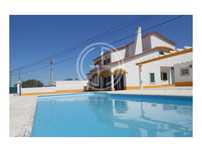 Casa com espaço comercial T9 Venda Palmela