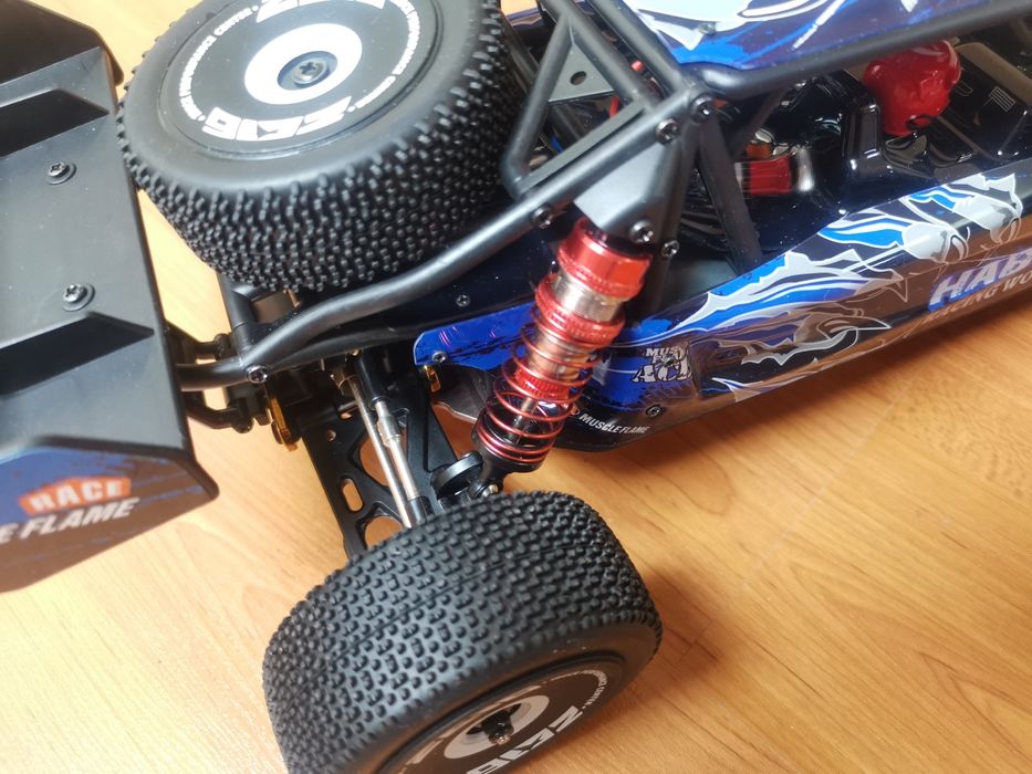 Carro RC Rally Desert XK Wltoys 124018 Li-po 4x4