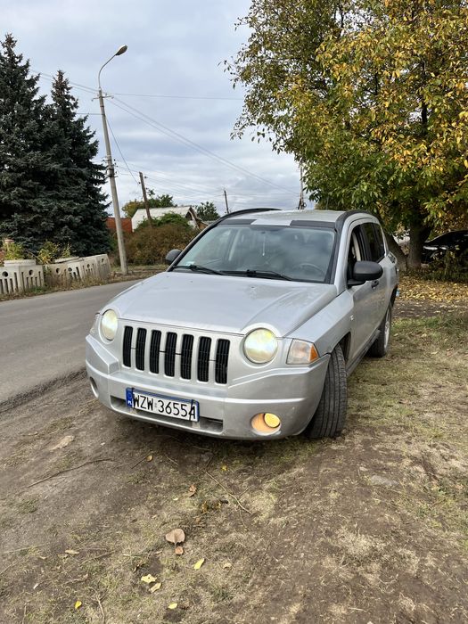 Jeep compass 2.0tdi 4x4 2007год продам авто