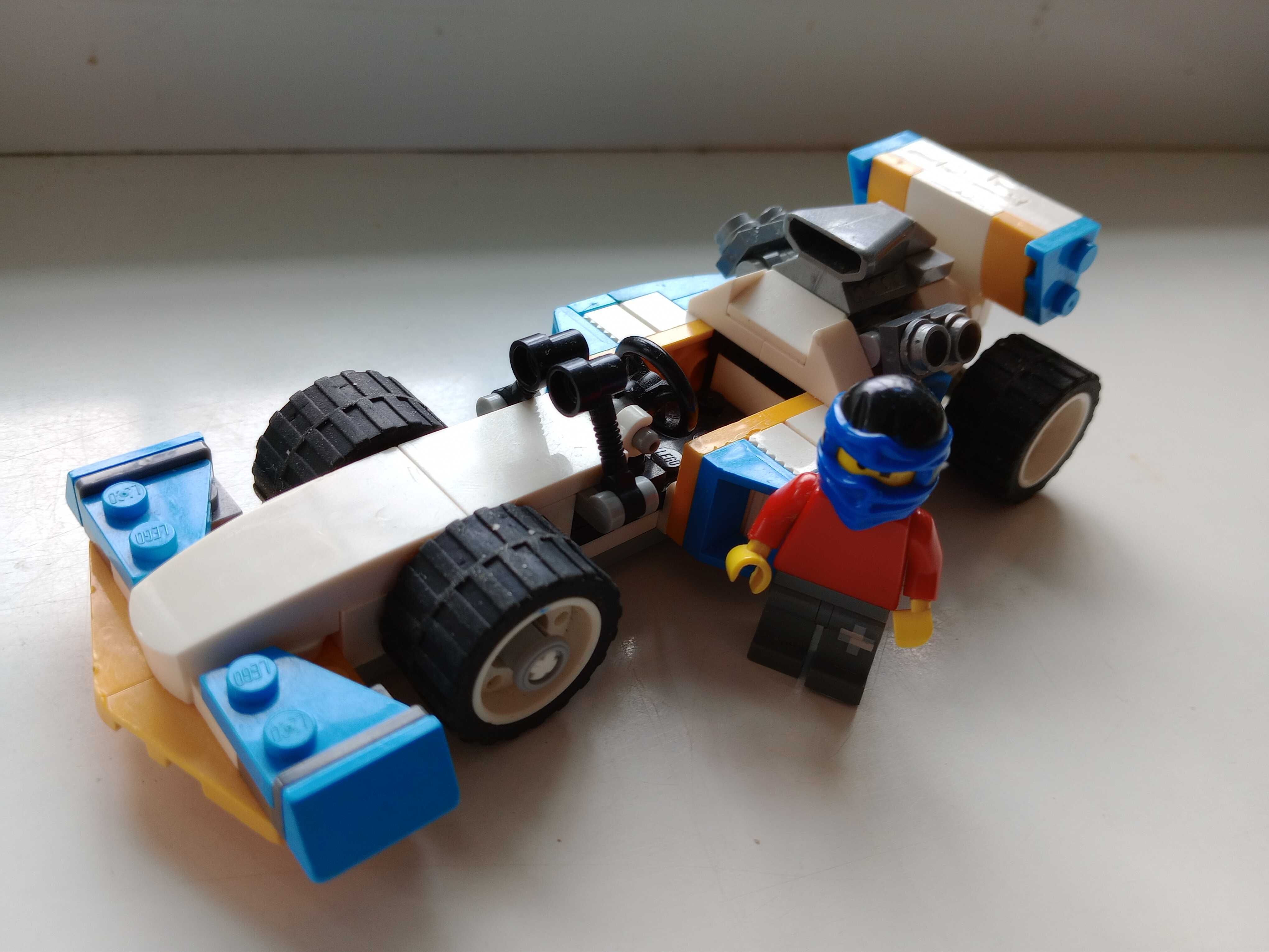 Конструктор Lego Creator 31072 3 в 1 гонка формула 1 + фигурка гонщика