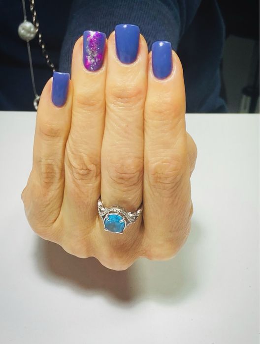 Манікюр ,наращування,педикюр