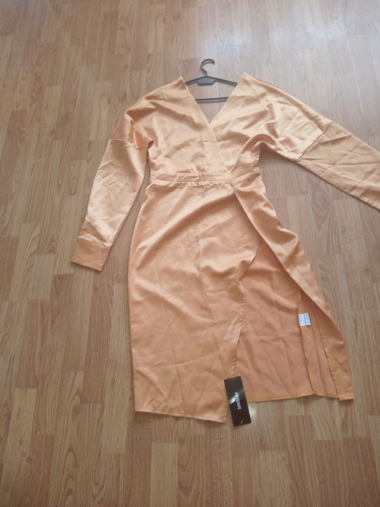 Sukienka Sandbella 44