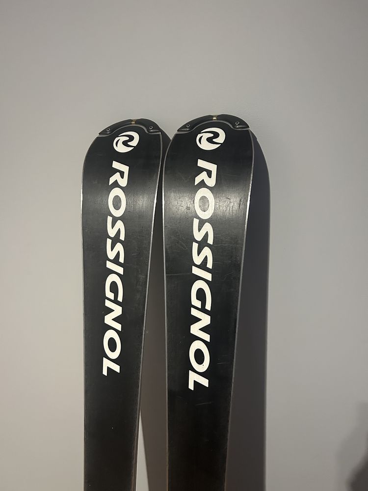Narty Rossignol 8S