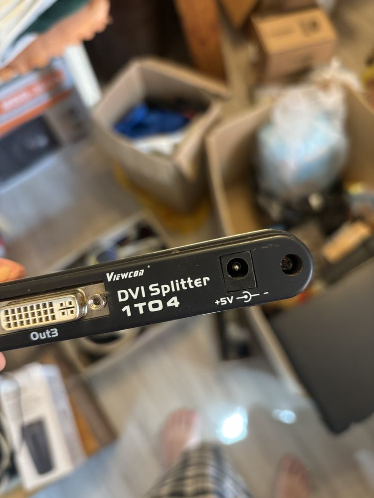 Сплитер DVI 4 Port Viewcon VE406.