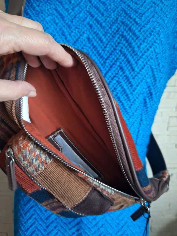Parfois Duża saszetka  ,nerka patchwork