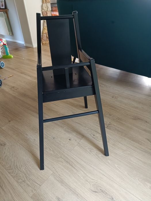 Drewniane czarne krzesełko krzesło do karmienia Ikea Blames