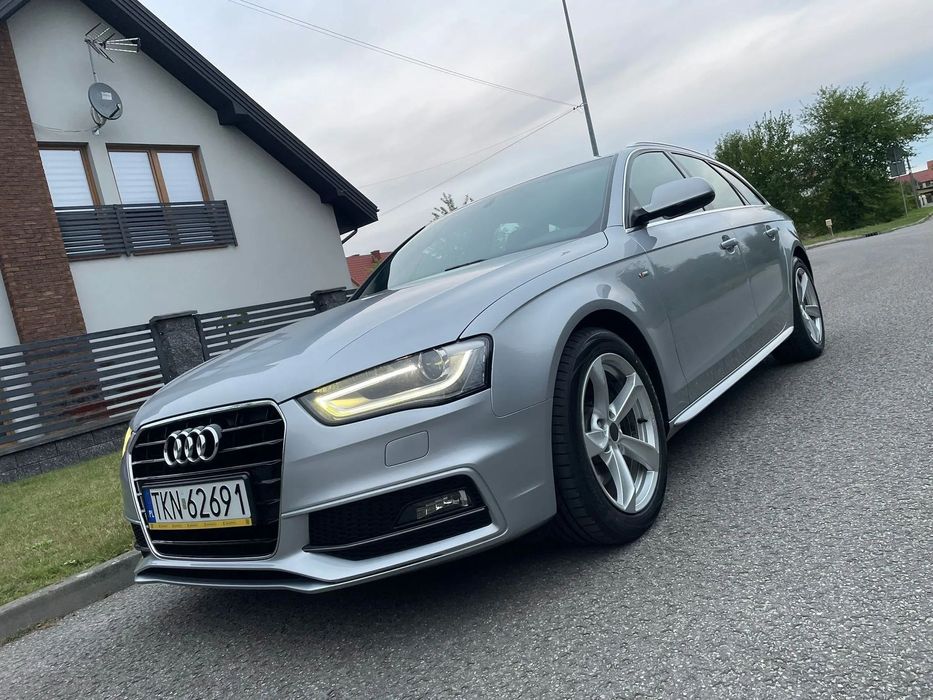 Audi A4 Avant B8 2.0TDI 136KM LIFT S-Line BiXenon Ledy Climatronic Tempomat Navi MMI