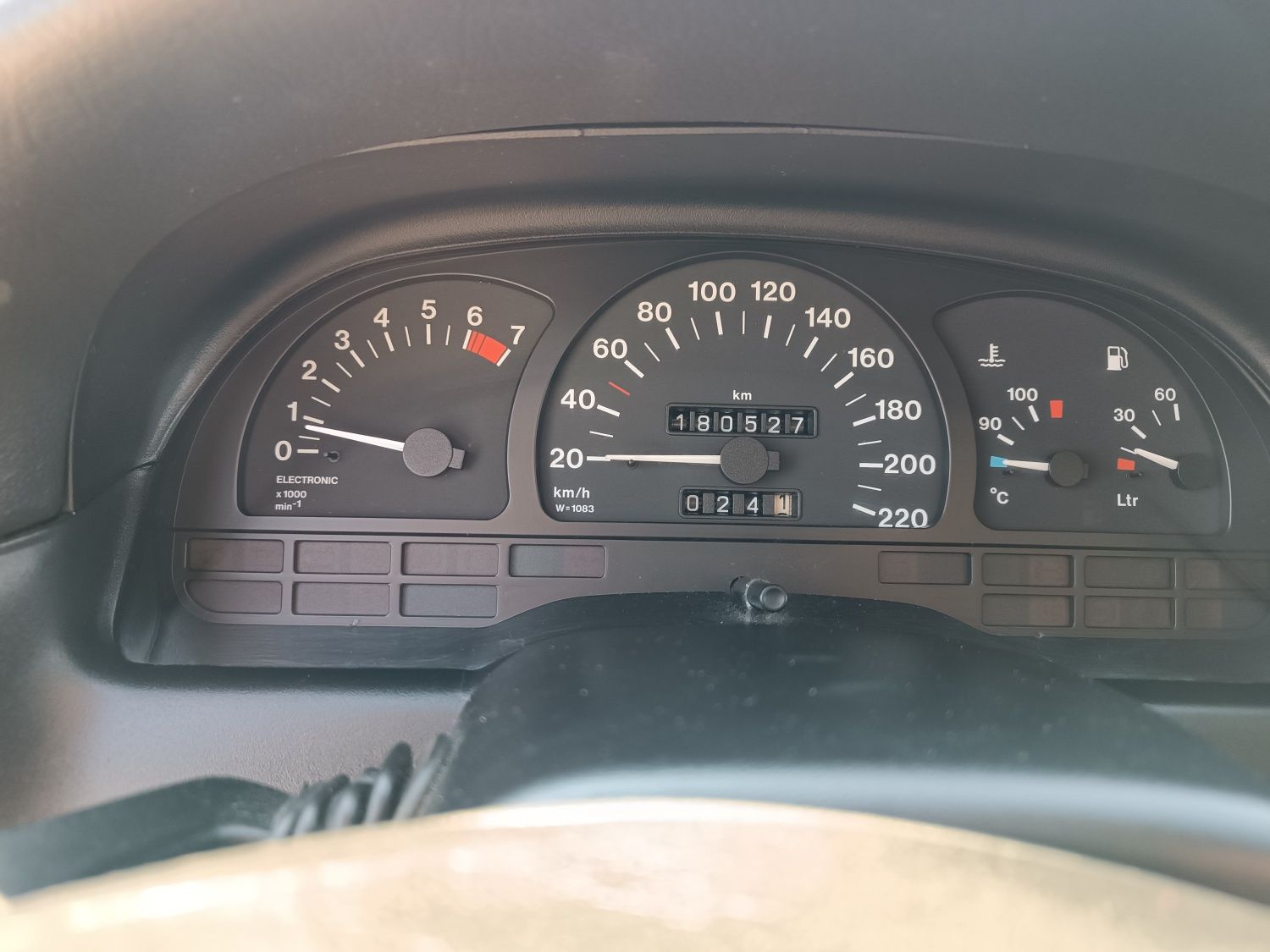 Opel Vectra A 1.8 gaz 180 tys przebiegu