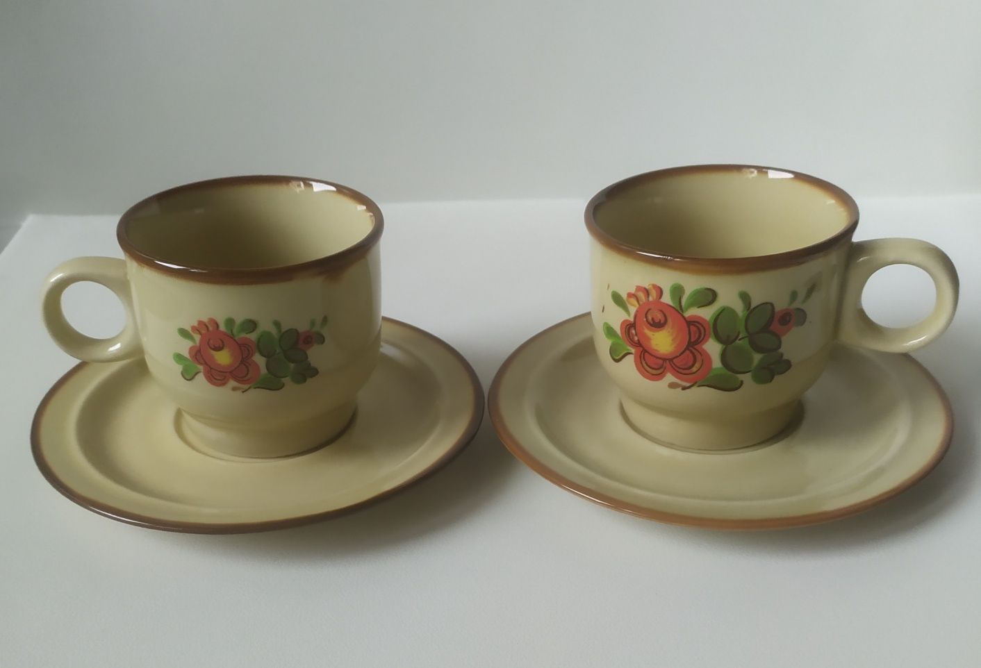 Filiżanki porcelit Pruszków PRL wzór kwiatowy mak porcelana ceramika