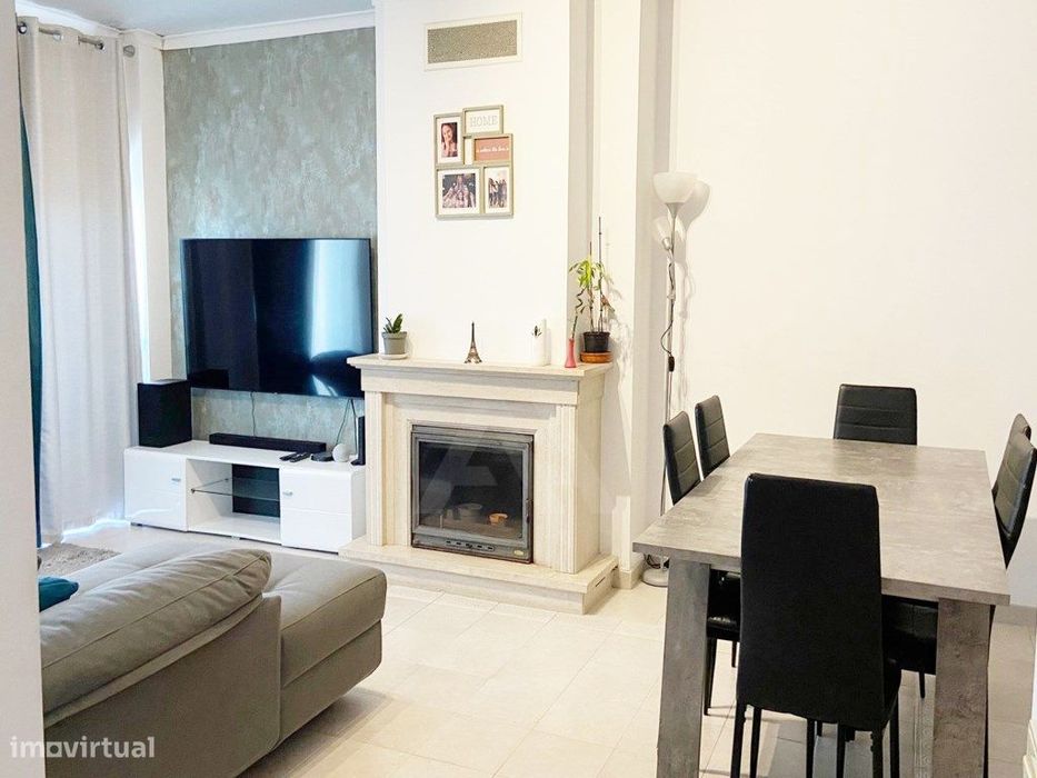 Apartamento T3 em Sesimbra com Garagem