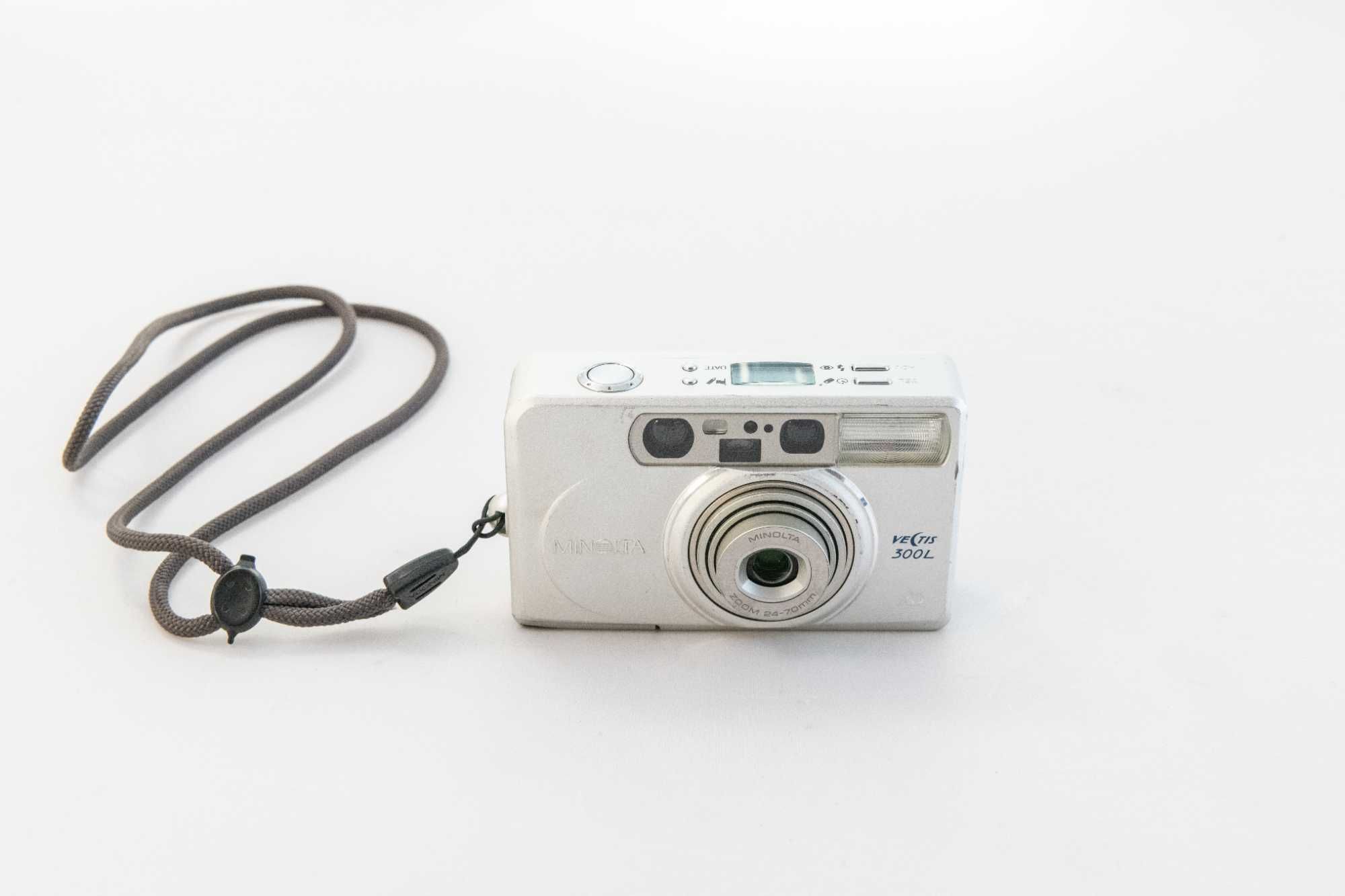 Aparat analogowy na kliszę APS Minolta VECTIS 300L
