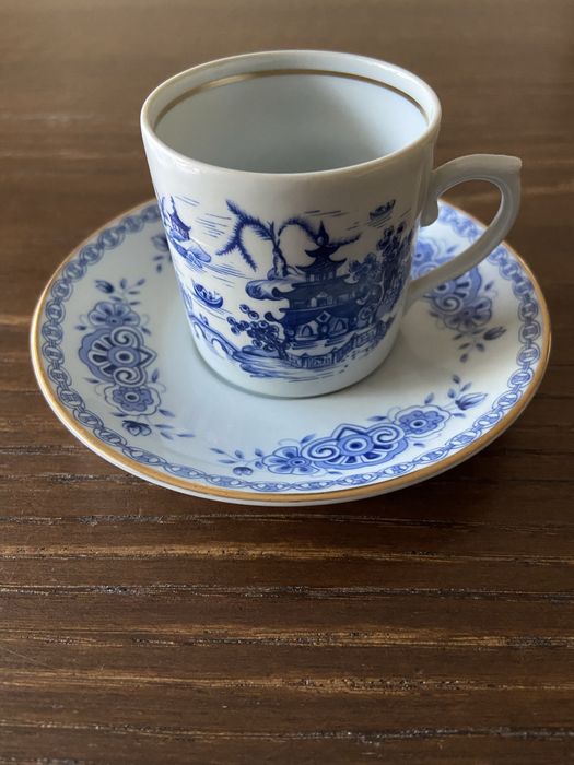 Chávena e pires Vista Alegre “Pequim”