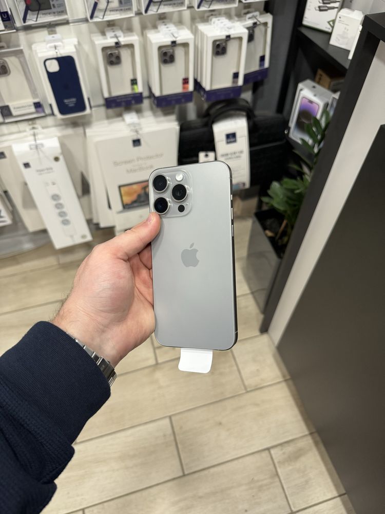 iphone 15 pro max 256gb white/natural