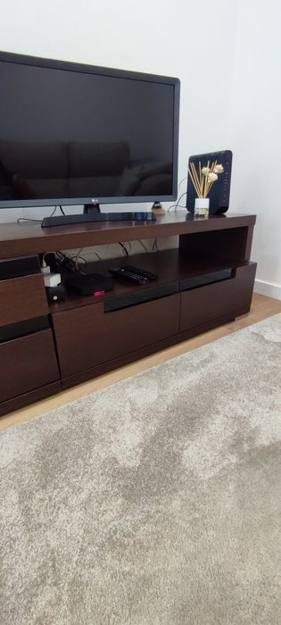 Móvel para TV em wengue