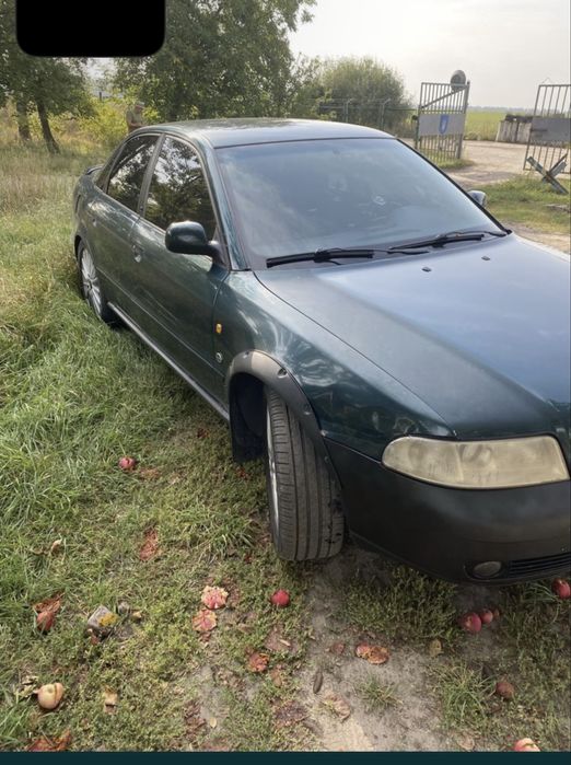 Ауді а4б5 автомат на повному ходу