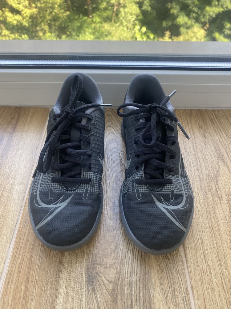 Футзалки Nike 32р 33 р