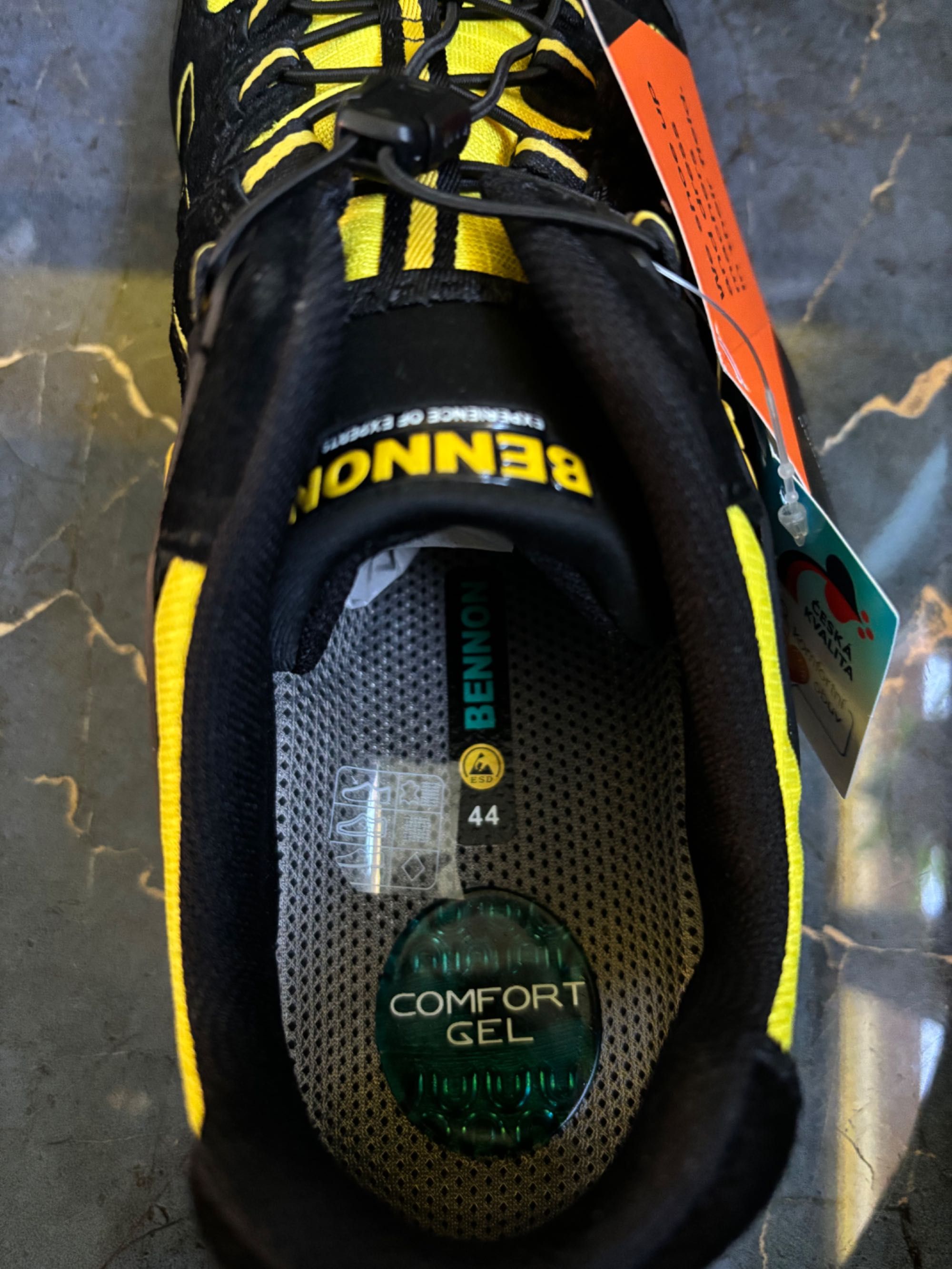Sprzedam nowe lekkie buty/sandały robocze