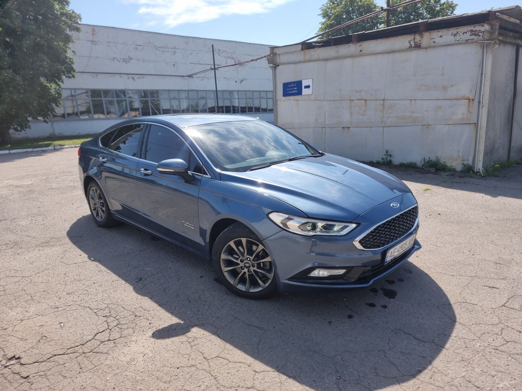 Ford Fuison Plugin hibrid