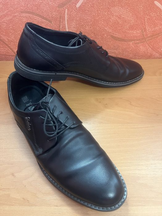 Туфили кожанные лакированные 45