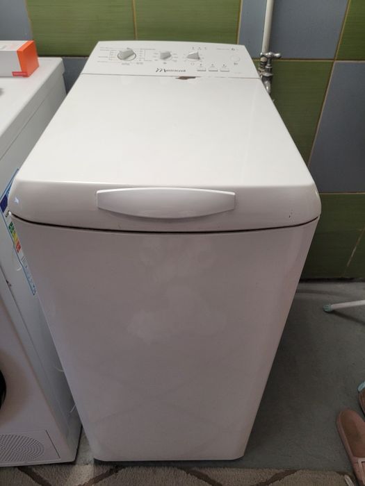 Pralka z górnym wkładem