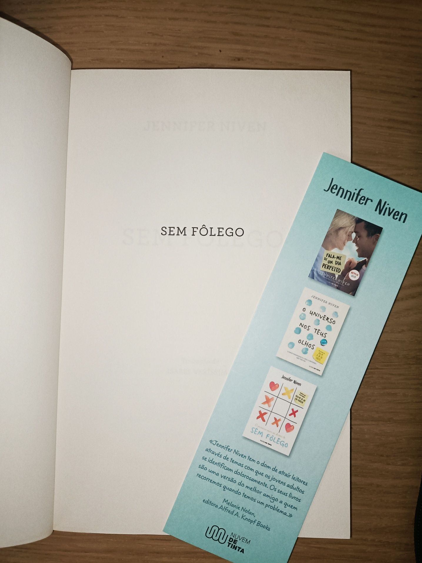 Livro "Sem Fôlego" Jennifer Niven. Leitura Juvenil