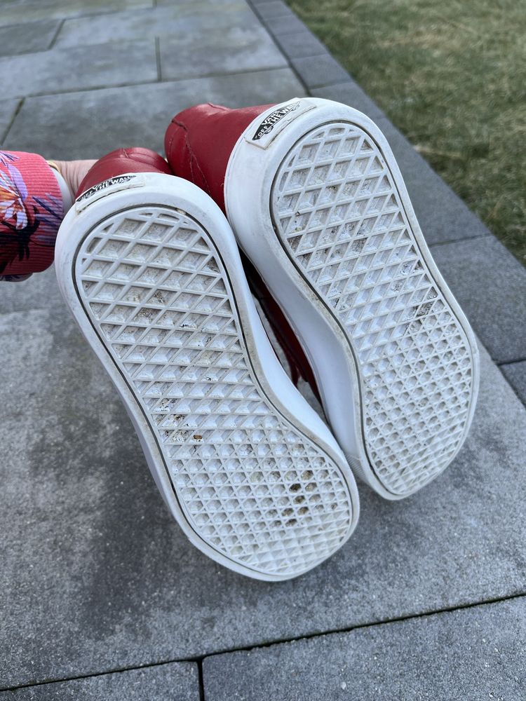 Vans r. 42 buty wysokie sneakersy skorzane