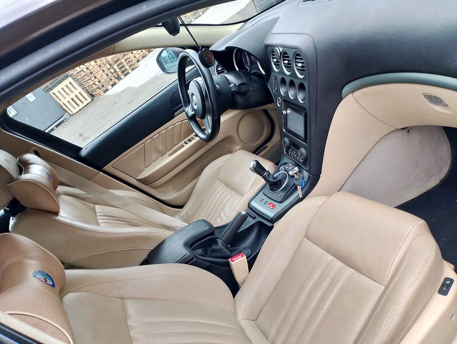 Продам своё авто alfa romeo159