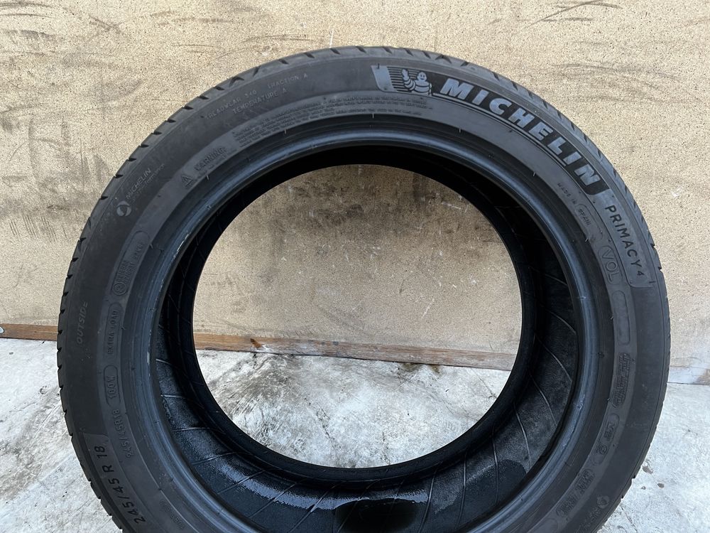 Dwie opony michelin primacy 4 245/45/19
