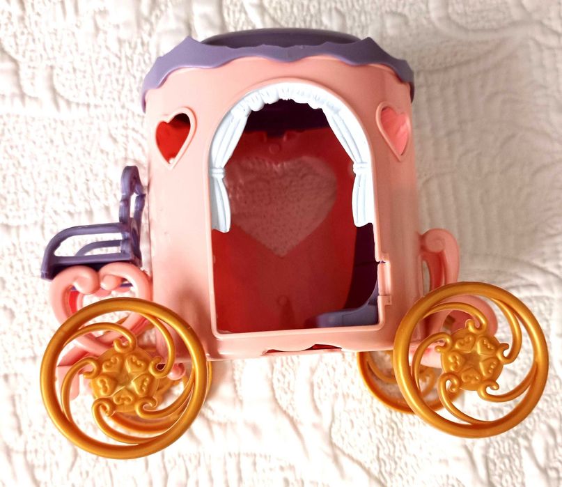 Wielka karoca księżniczki, dla lalek (pasuje do motywów Barbie)