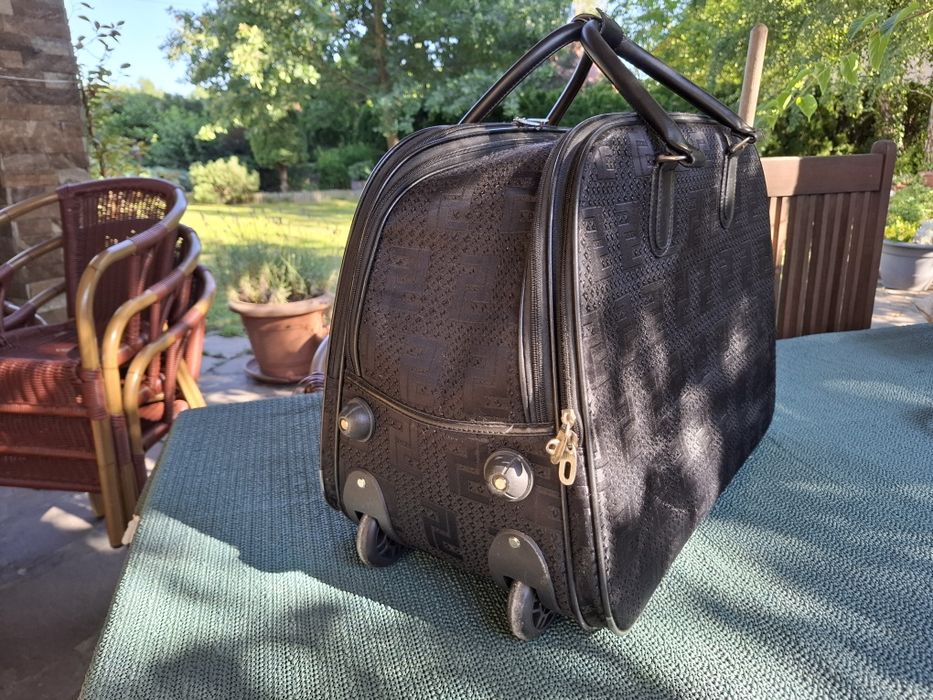 Torba podróżna, duża, pakowna, walizka z kółkami