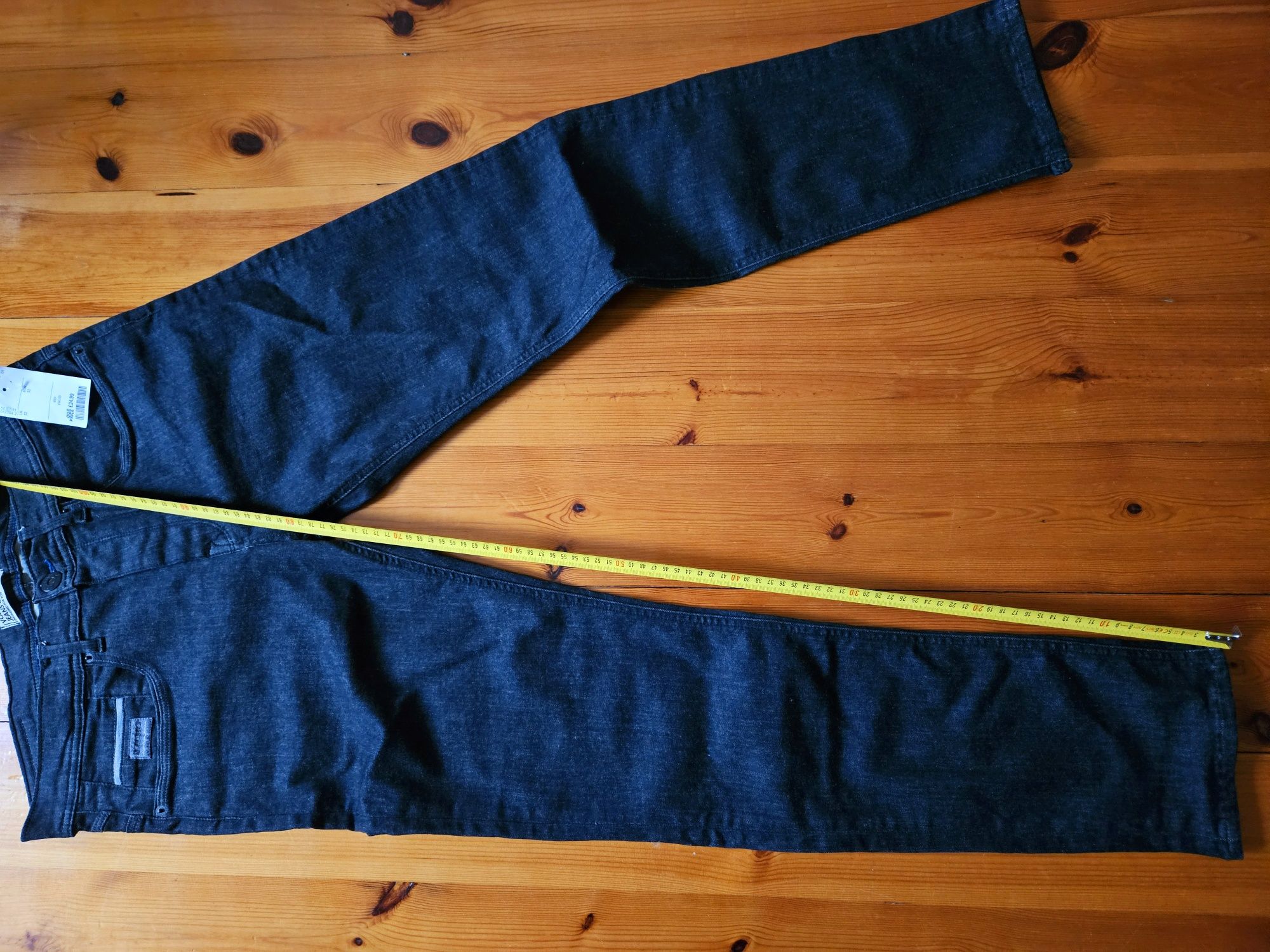 Spodnie jeansowe Voi Jeans r32, TK Maxx, nowe