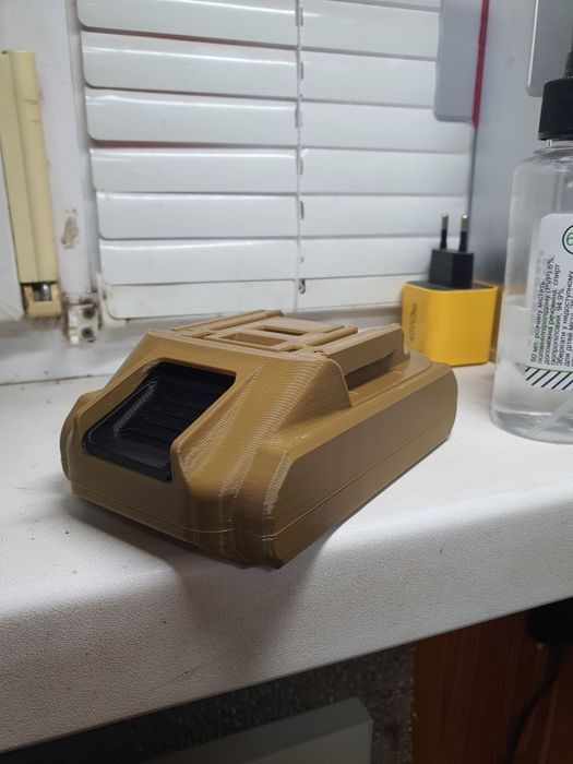 Корпус аккумулятора makita под формат 21700