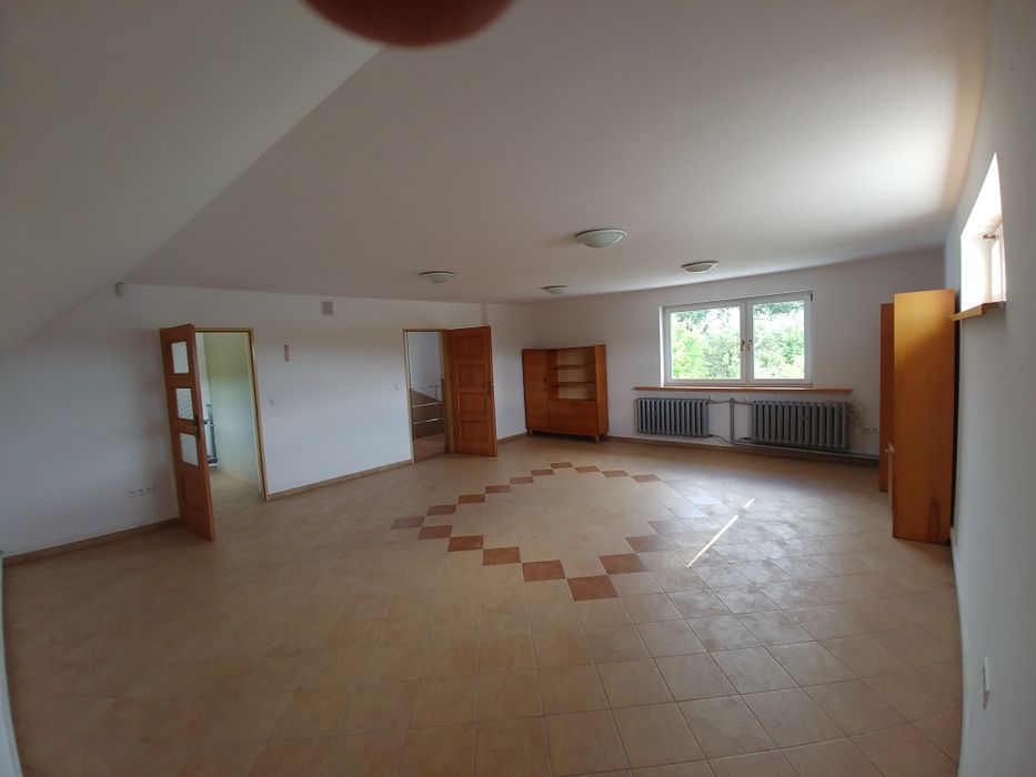 Wynajmę magazyny z zapleczem biurowym 420 m2 Jadowniki k/Brzeska